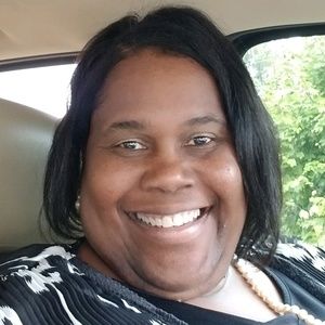 Meet your Posher, Triciena